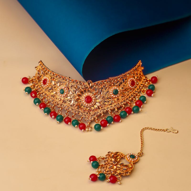 Layered Polki Mala