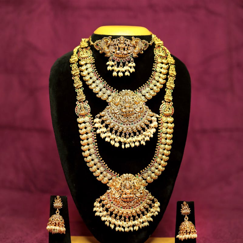 Complete Bridal Polki Suite